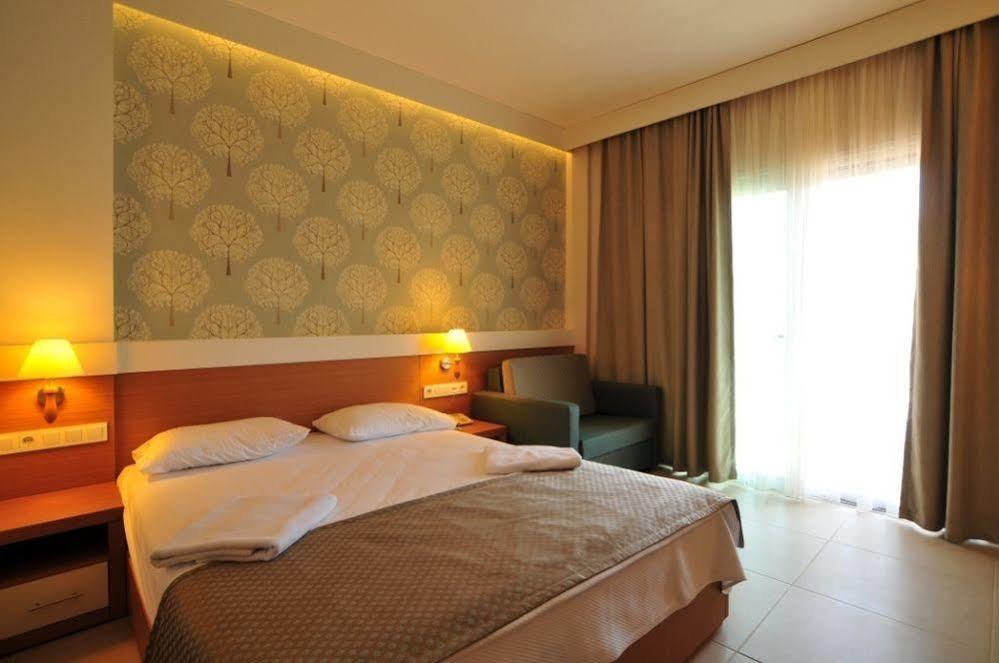 Dilekagaci Boutique Hotel And Beach Ortakent Bagian luar foto