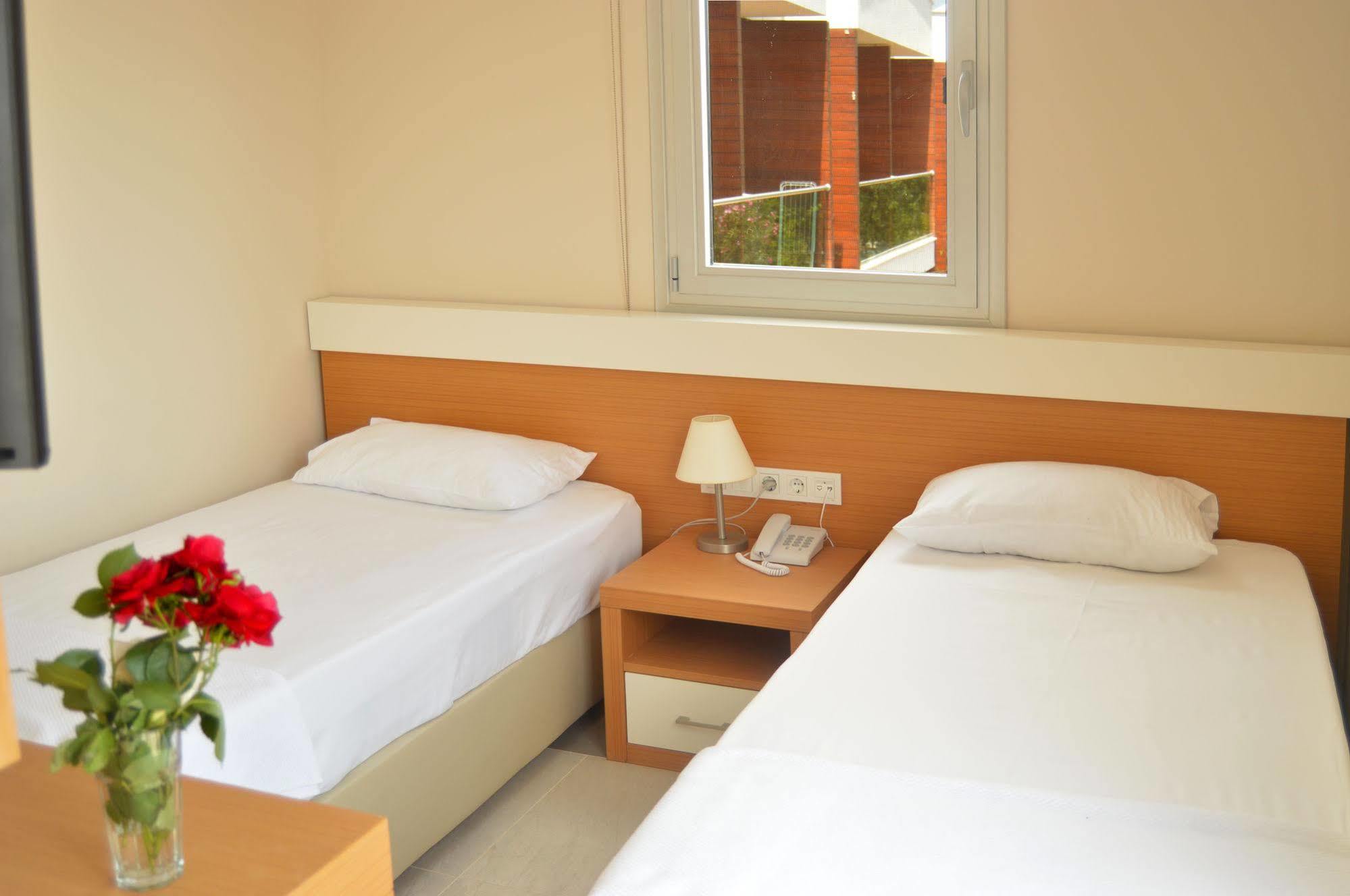 Dilekagaci Boutique Hotel And Beach Ortakent Bagian luar foto